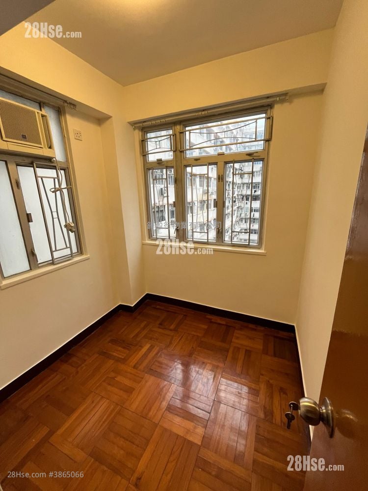Everwin Building Sell 2 Bedrooms , 1 Bathroom
