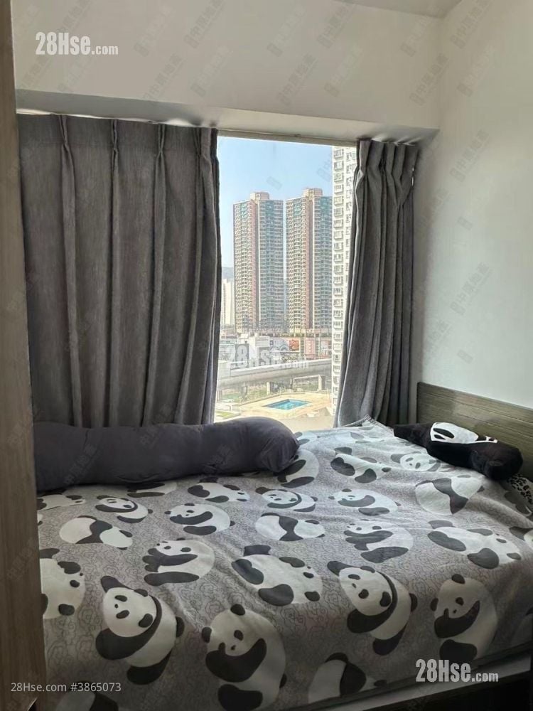 The Parkville Sell 3 Bedrooms , 2 Bathrooms 745 ft²
