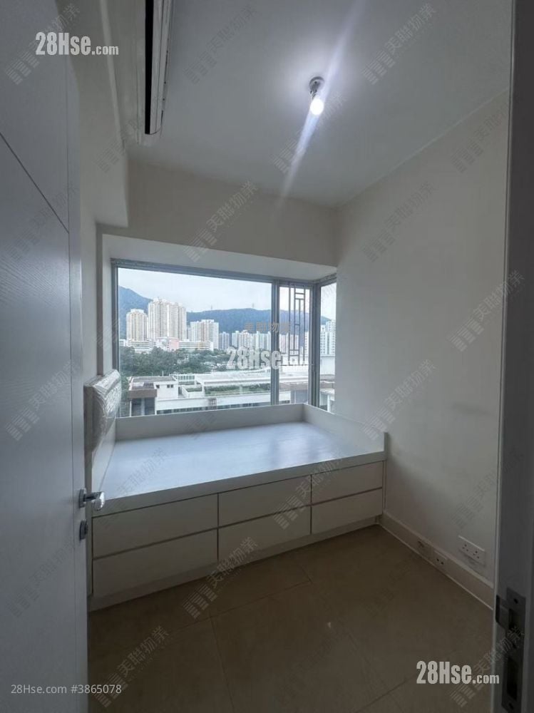 Festival City Rental 3 Bedrooms , 2 Bathrooms 678 ft²