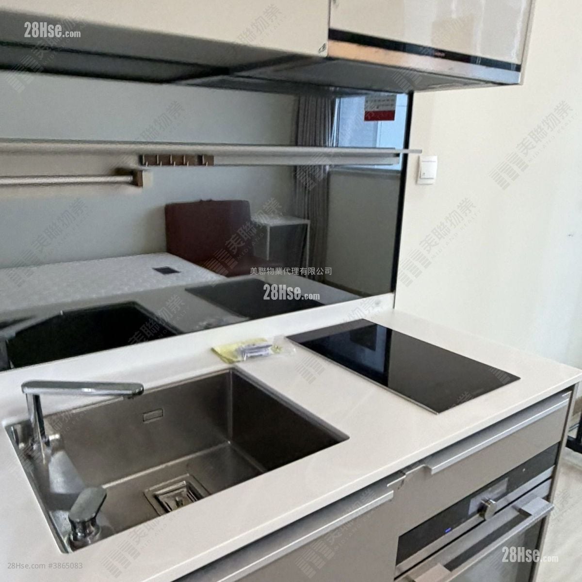 Cullinan West Rental Studio , 1 Bathroom 267 ft²