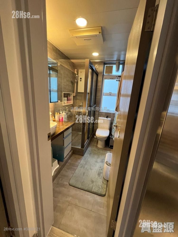 King Inn Mansion Sell 2 Bedrooms , 2 Bathrooms 616 ft²