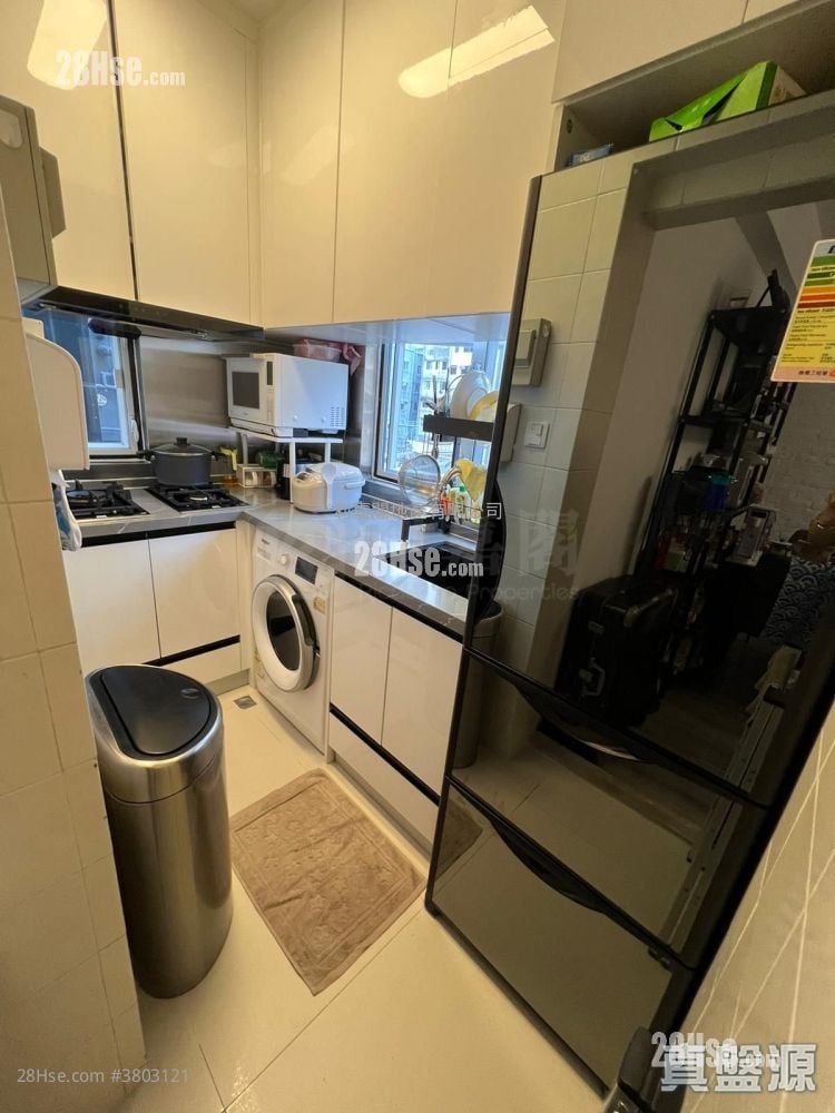 King Inn Mansion Sell 2 Bedrooms , 2 Bathrooms 616 ft²