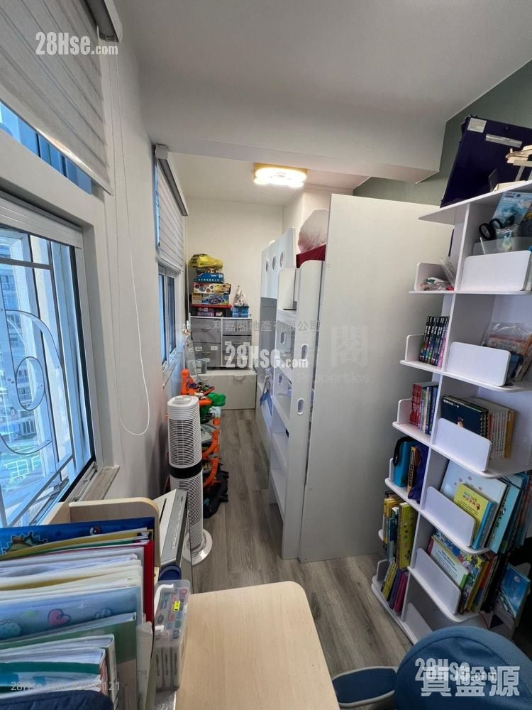 King Inn Mansion Sell 2 Bedrooms , 2 Bathrooms 616 ft²