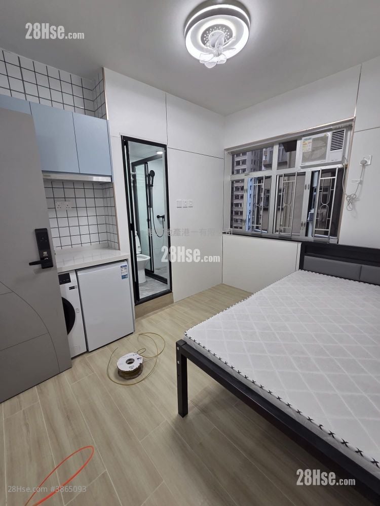Continental Mansion Rental 1 Bathroom 160 ft²