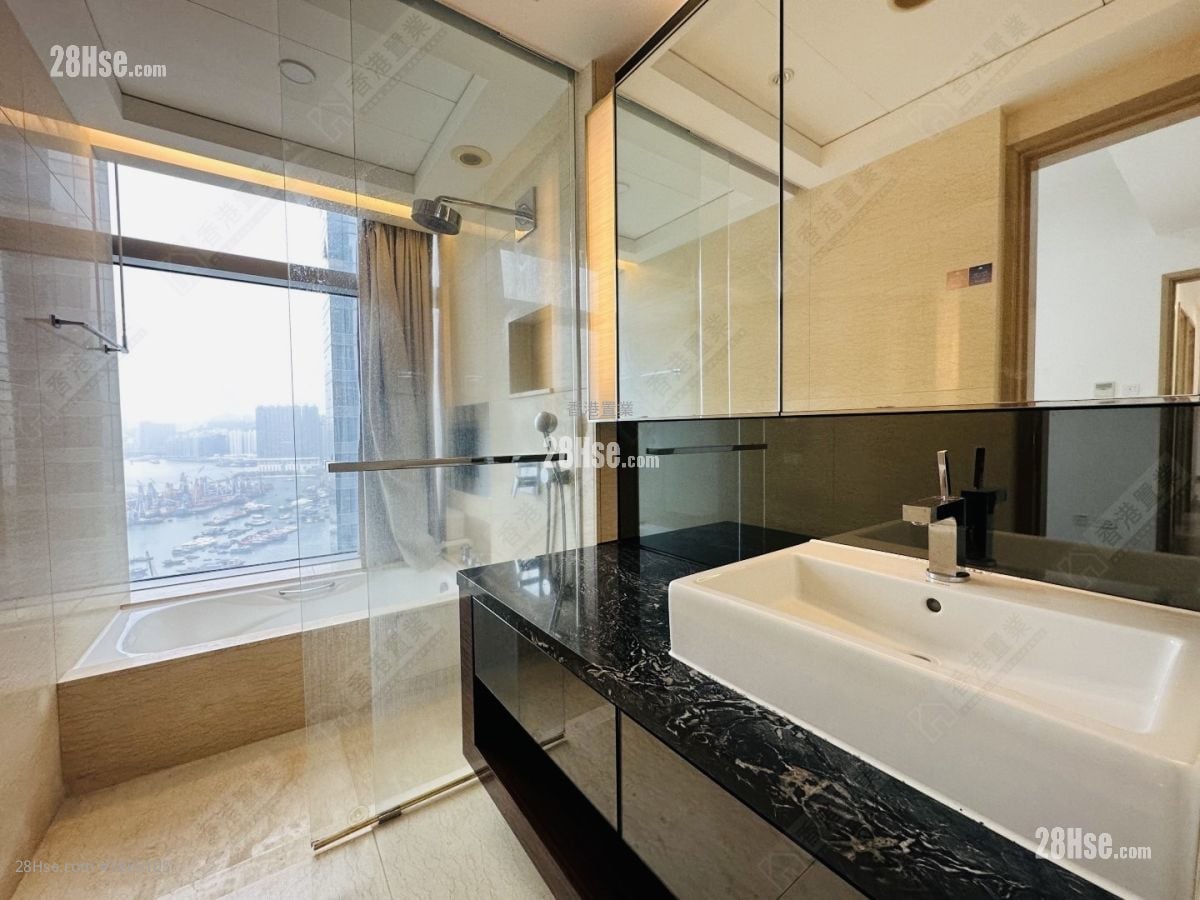 The Cullinan Rental 4 Bedrooms , 2 Bathrooms 1,128 ft²