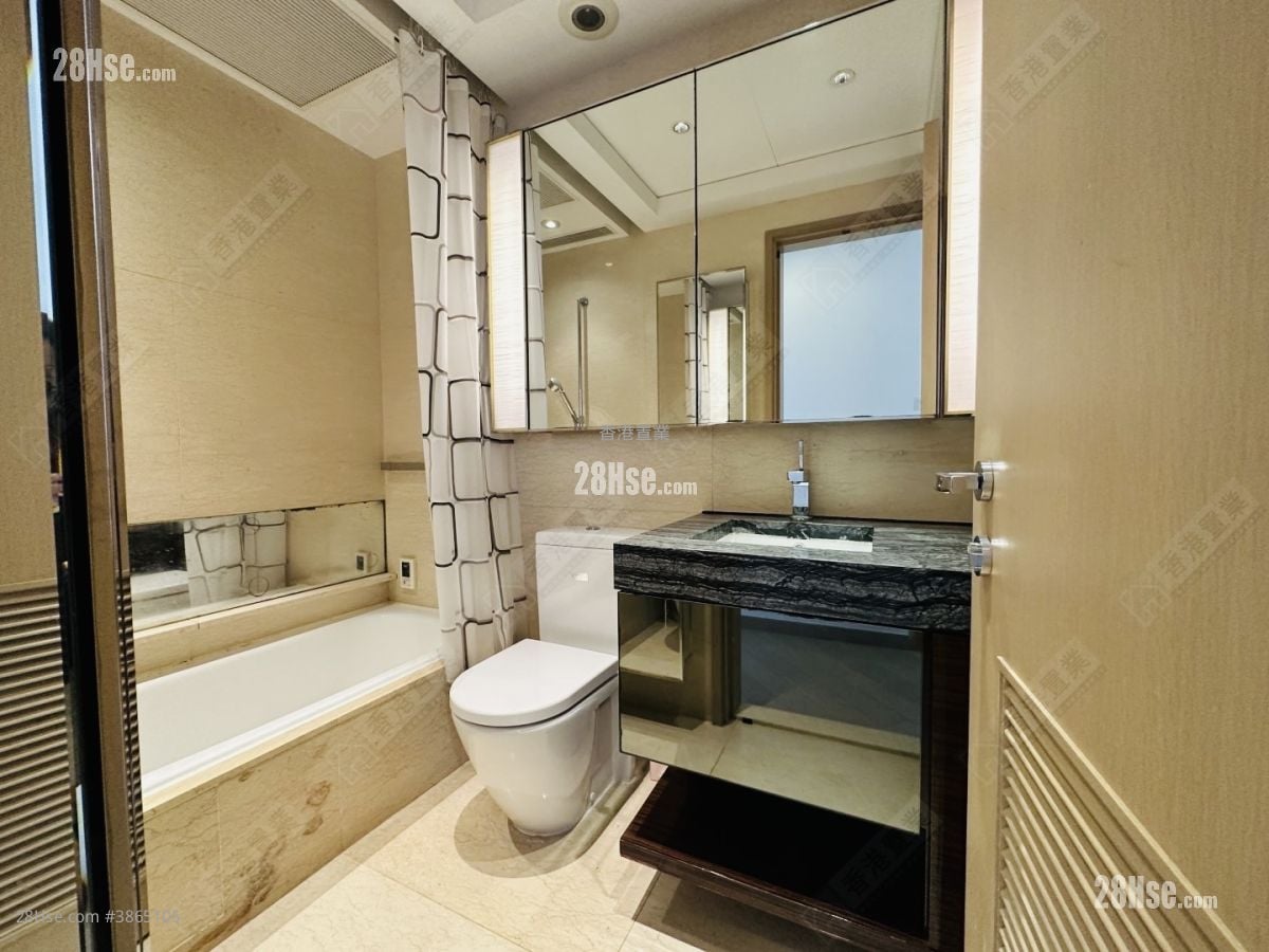 The Cullinan Rental 4 Bedrooms , 2 Bathrooms 1,128 ft²