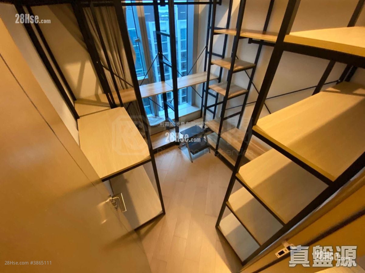 Cullinan West Rental 532 ft²