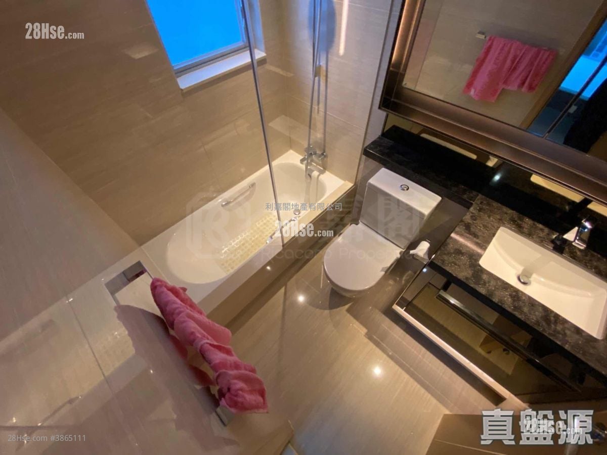 Cullinan West Rental 532 ft²