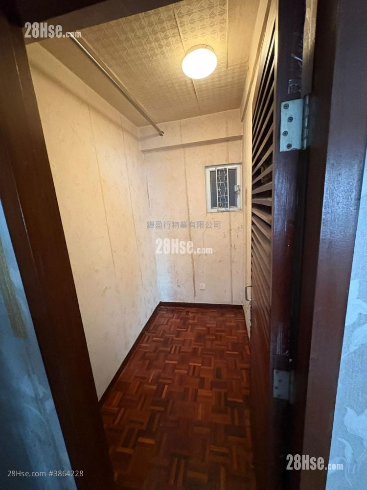 Westlands Gardens Sell 4 Bedrooms , 3 Bathrooms