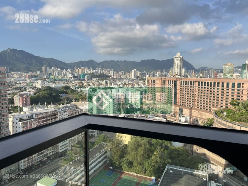 Elize Park Rental 3 Bedrooms , 1 Bathroom 438 ft²