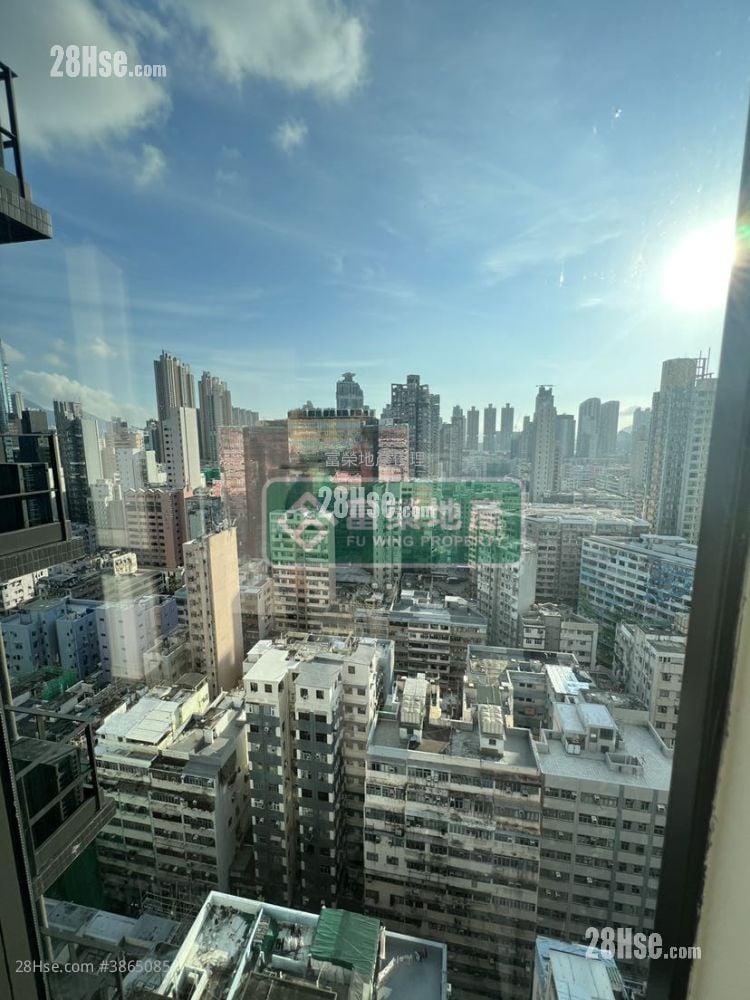 Elize Park Rental 3 Bedrooms , 1 Bathroom 438 ft²