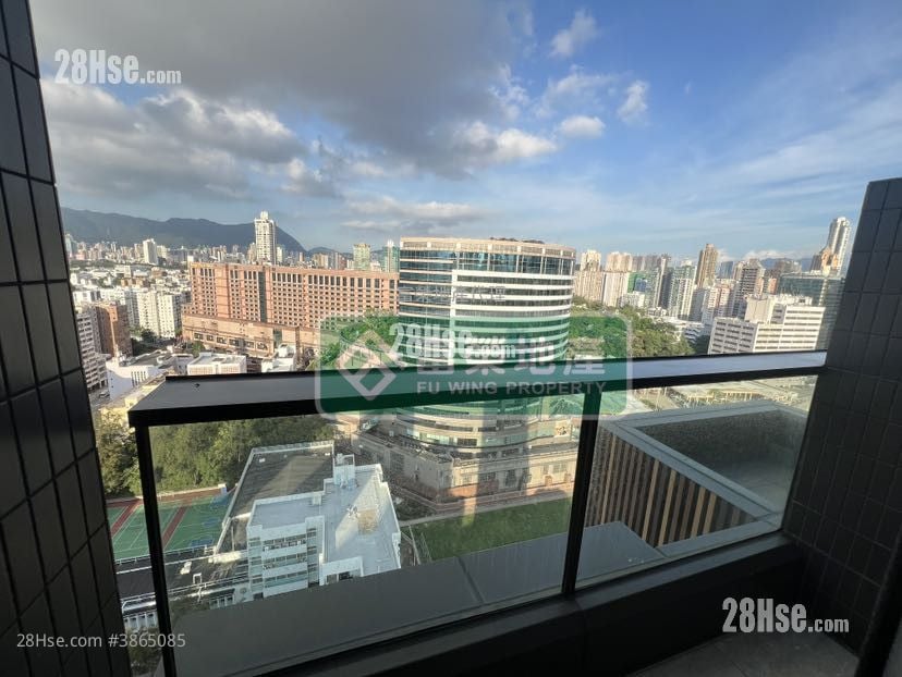 Elize Park Rental 3 Bedrooms , 1 Bathroom 438 ft²