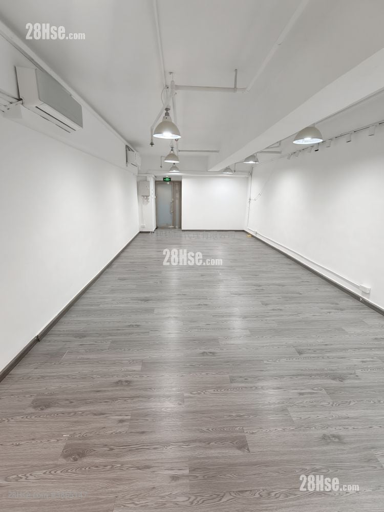 開聯工業中心 租盤 590 平方呎