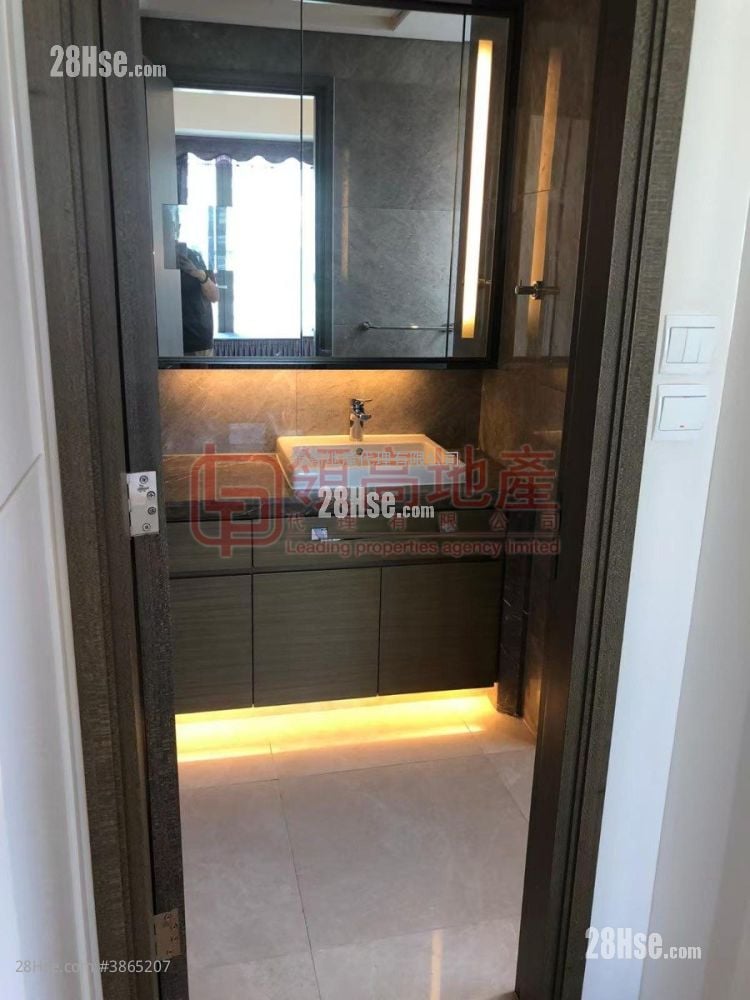 The Austin Rental 2 Bedrooms , 2 Bathrooms 663 ft²