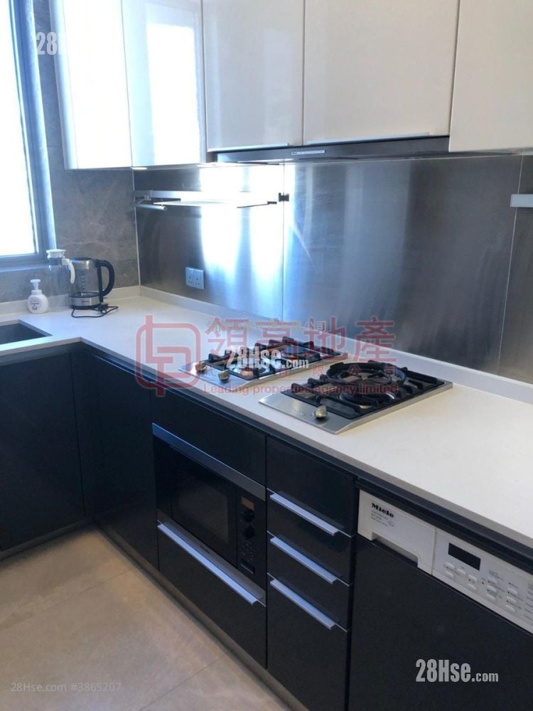 The Austin Rental 2 Bedrooms , 2 Bathrooms 663 ft²