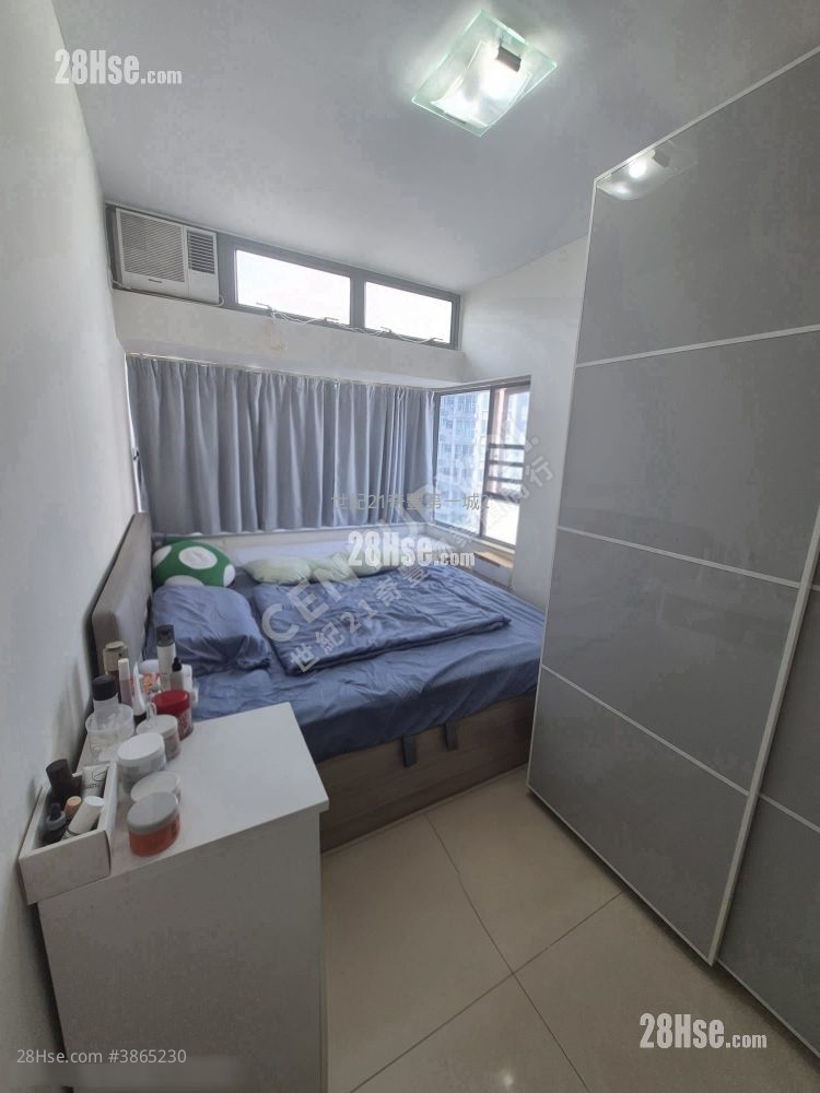 Ocean View Sell 2 Bedrooms 484 ft²