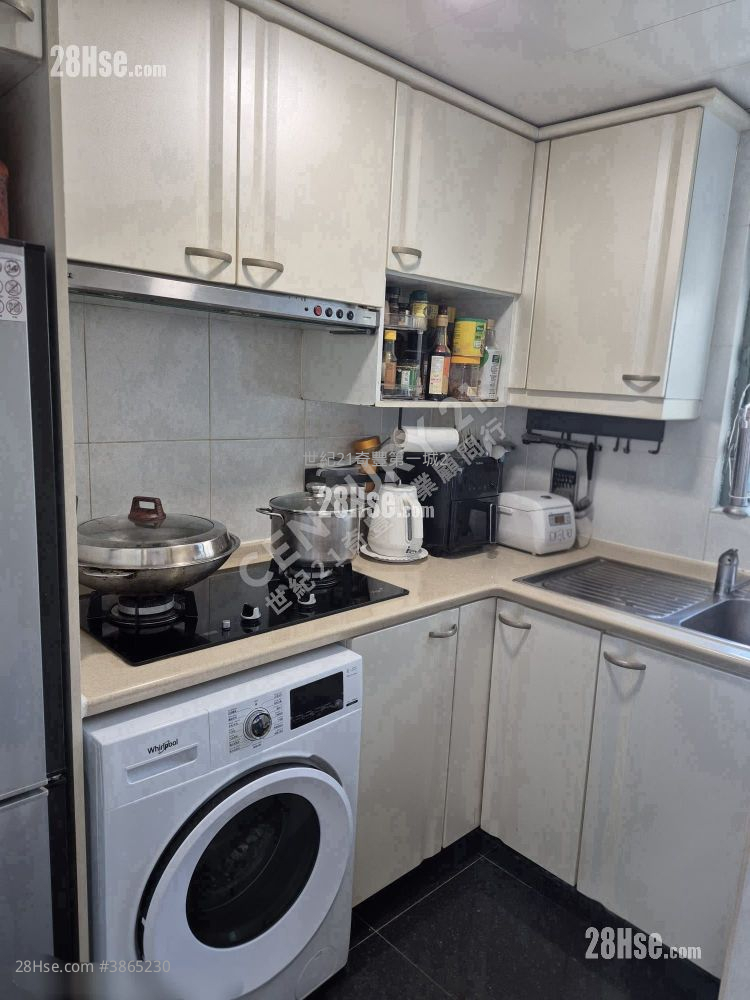 Ocean View Sell 2 Bedrooms 484 ft²