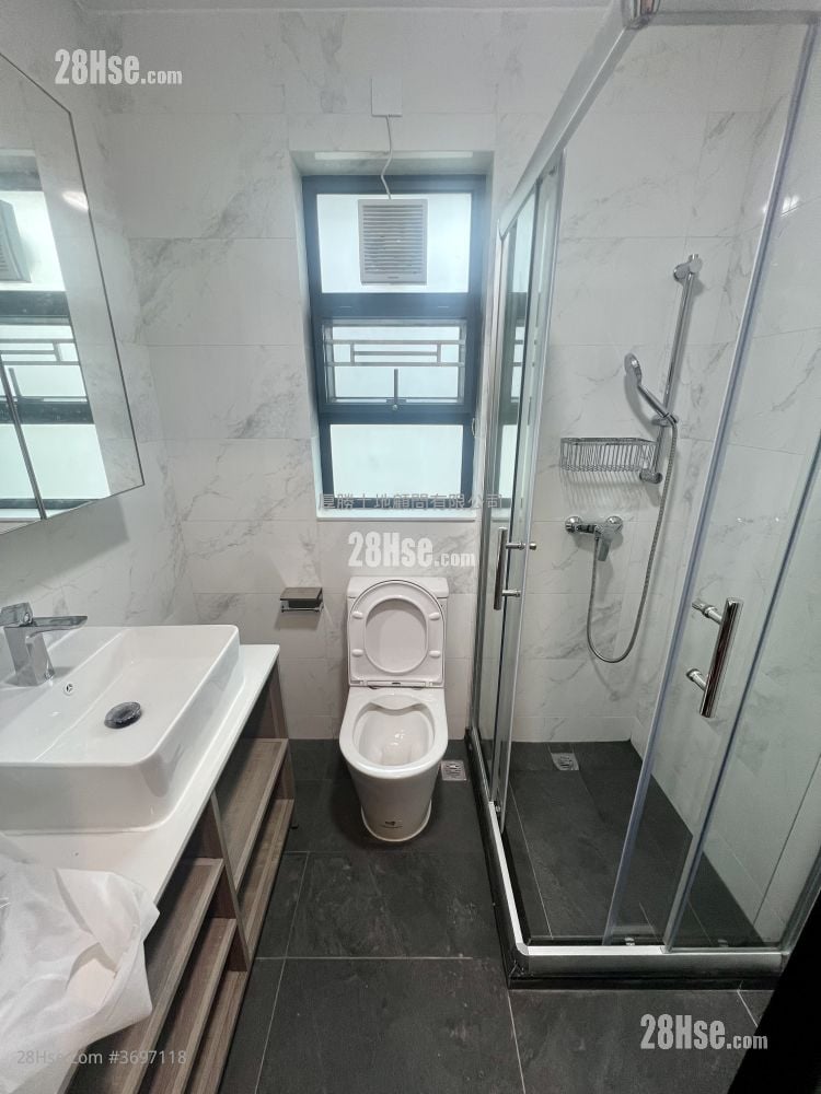 Village Rental Studio , 1 Bathroom 250 ft²