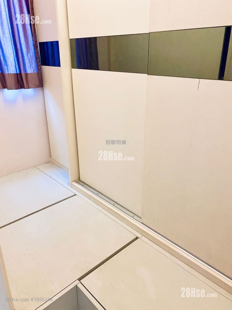 La Maison Du Nord Rental 2 Bedrooms , 1 Bathroom 344 ft²