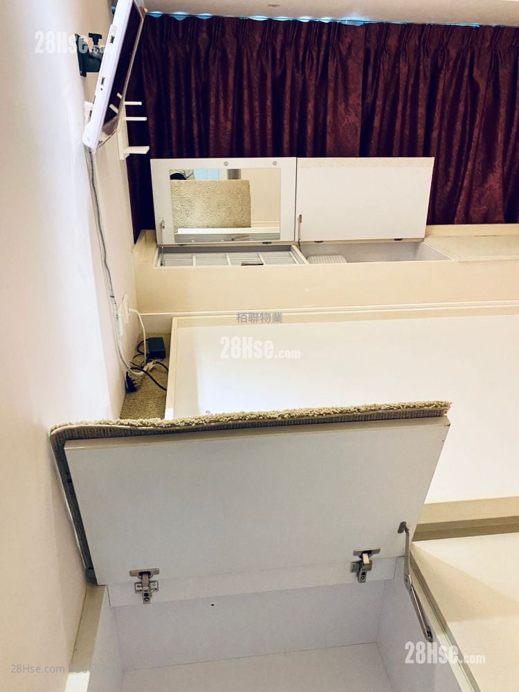 La Maison Du Nord Rental 2 Bedrooms , 1 Bathroom 344 ft²