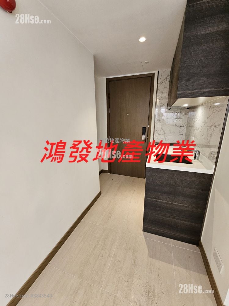 Ava61 Rental Studio , 1 Bathroom 232 ft²