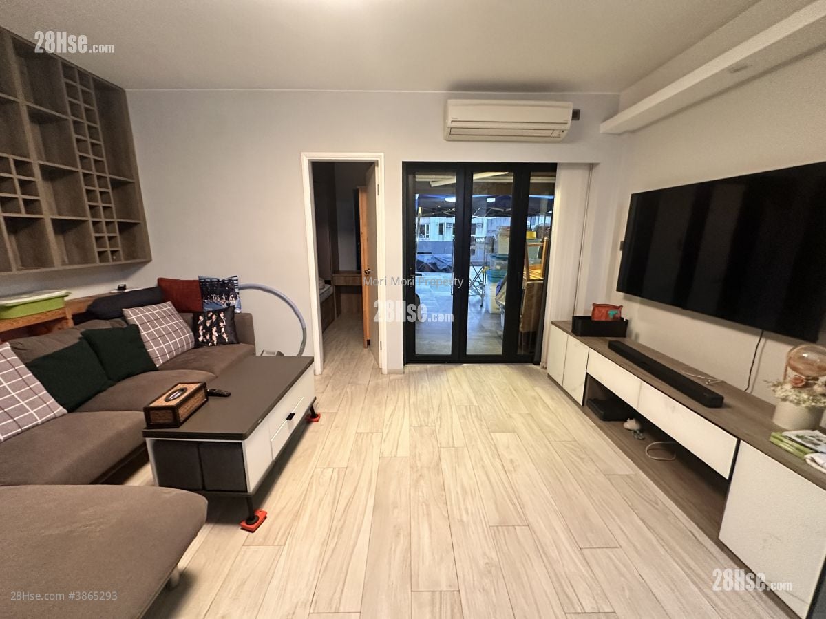 Way Man Court Rental 3 Bedrooms , 2 Bathrooms