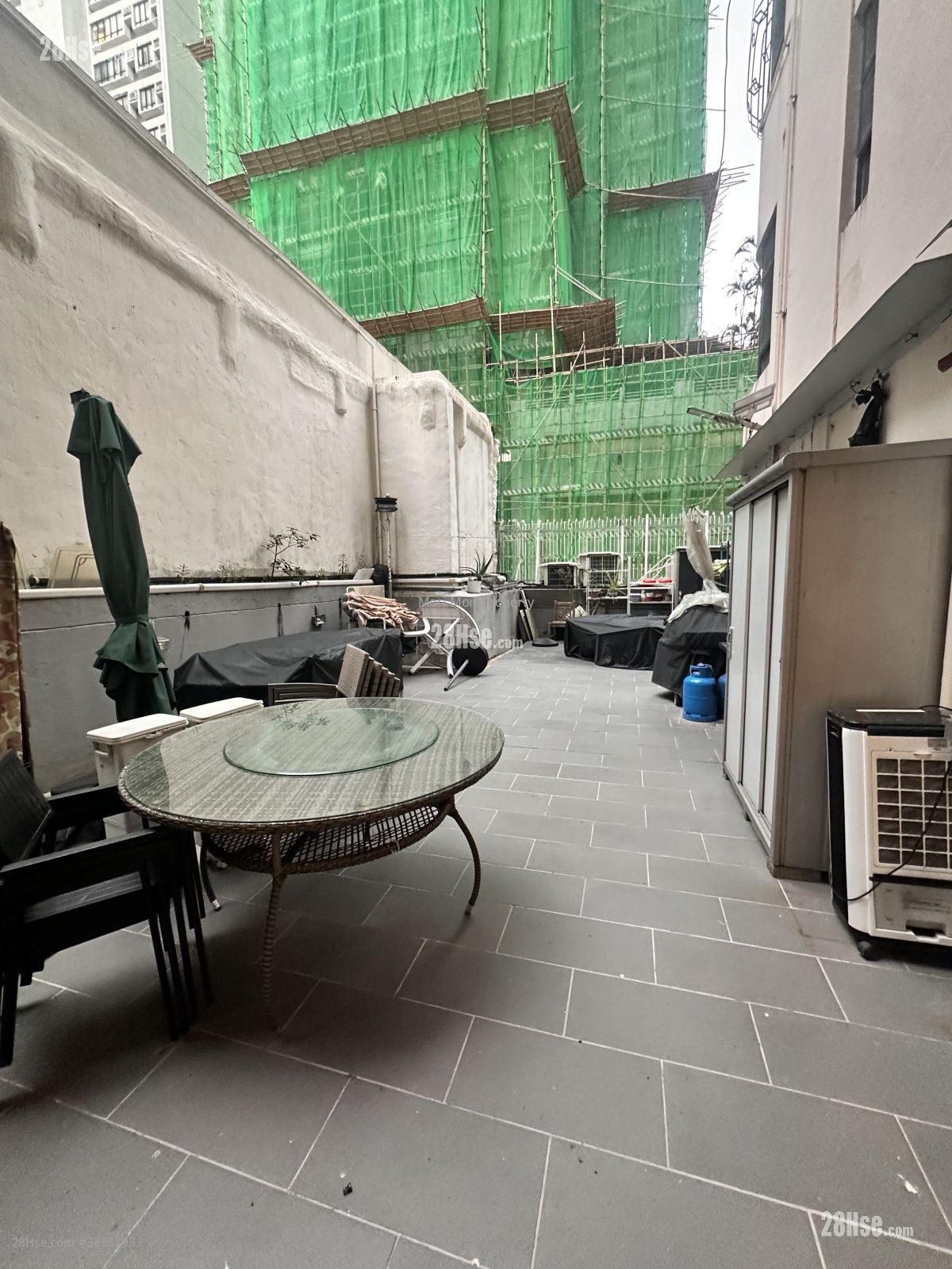 Way Man Court Rental 3 Bedrooms , 2 Bathrooms