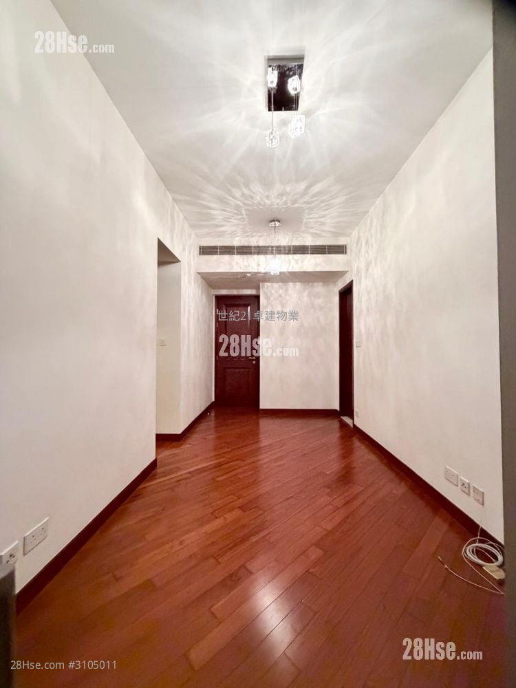The Coronation Sell 2 Bedrooms , 1 Bathroom 513 ft²