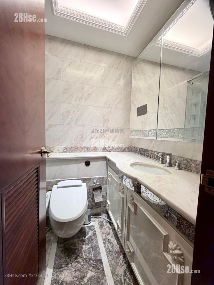 The Coronation Sell 2 Bedrooms , 1 Bathroom 513 ft²