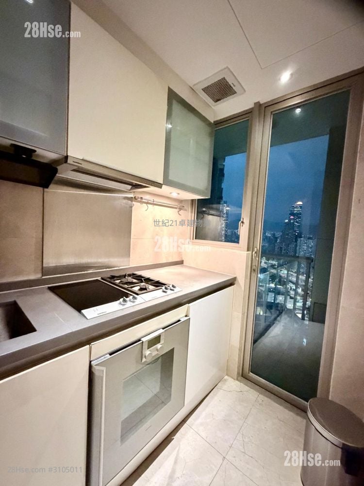 The Coronation Sell 2 Bedrooms , 1 Bathroom 513 ft²