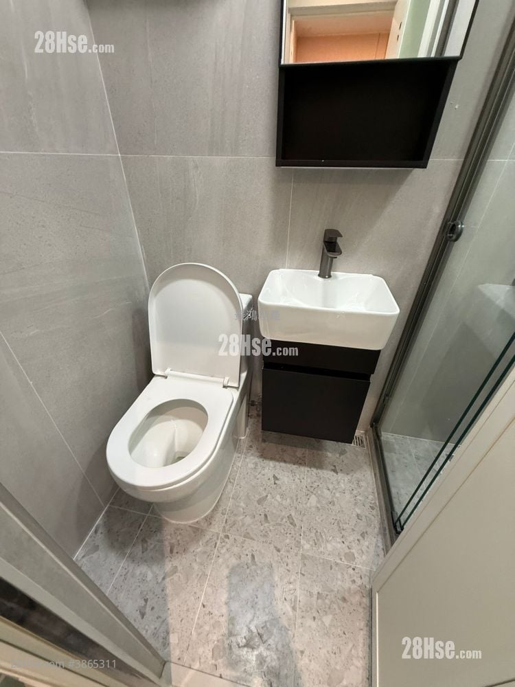 Man Wai Building Rental 1 Bedroom , 1 Bathroom 180 ft²