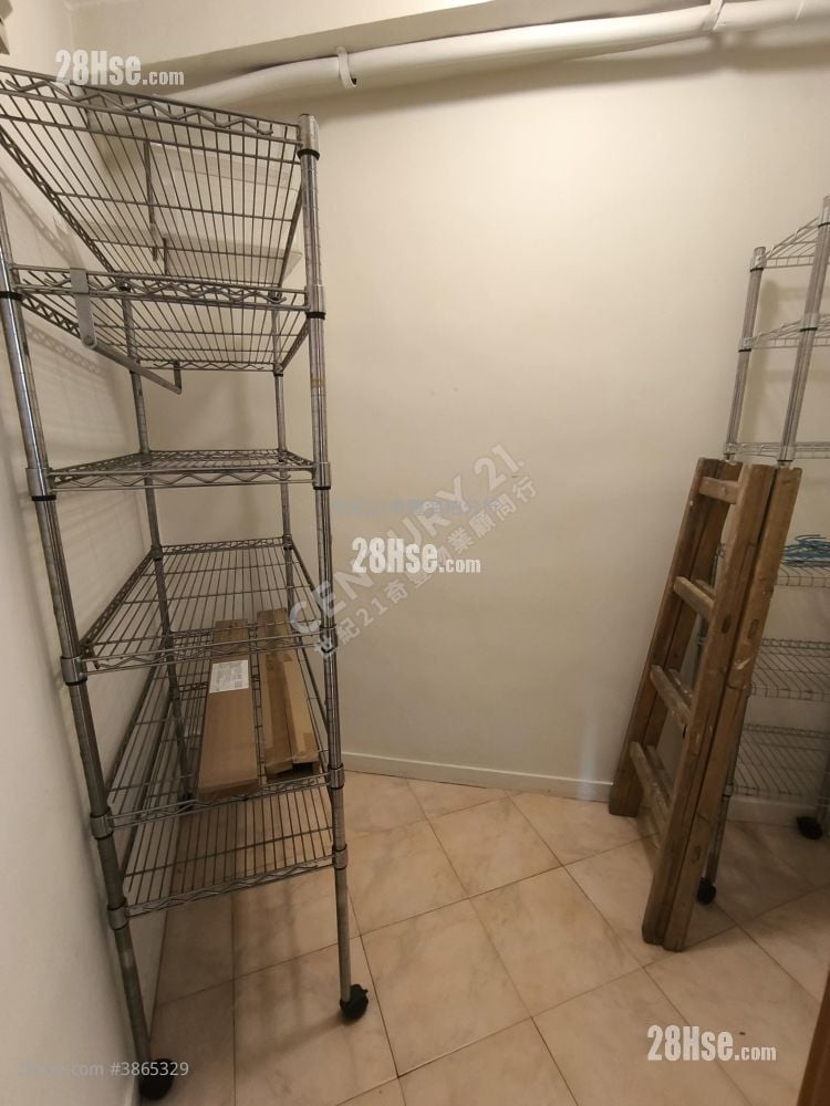 Monte Vista Rental 3 Bedrooms , 2 Bathrooms 751 ft²