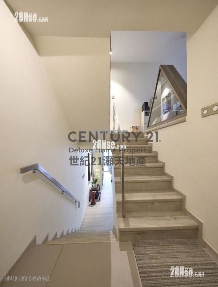 Forest Hill Sell 3 Bedrooms , 2 Bathrooms 1,551 ft²