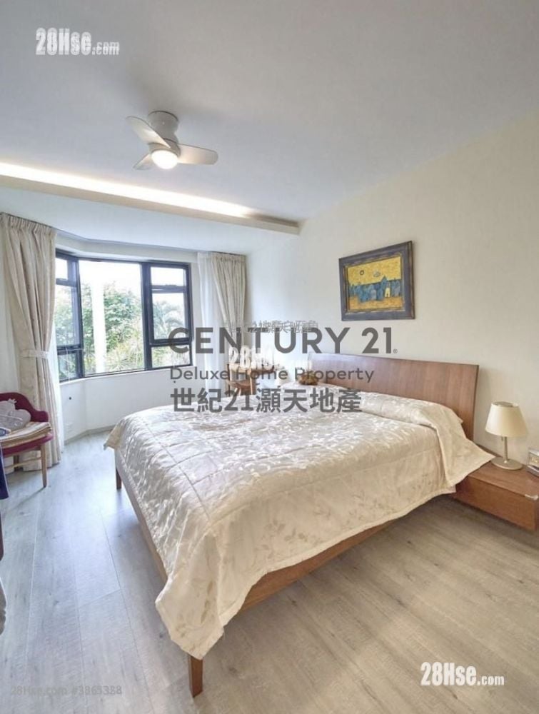 Forest Hill Sell 3 Bedrooms , 2 Bathrooms 1,551 ft²
