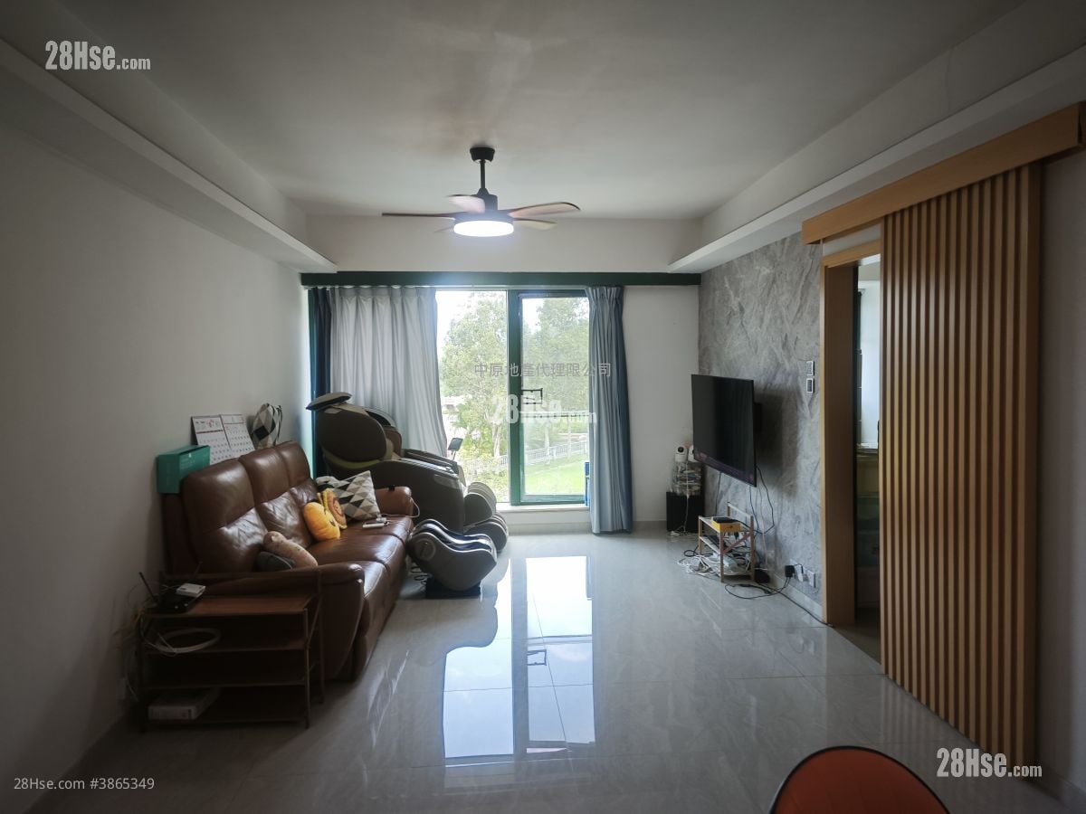 The Paramount Sell 3 Bedrooms , 3 Bathrooms 928 ft²