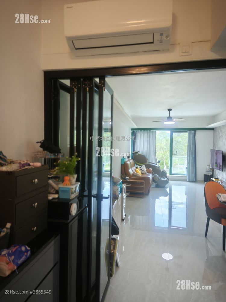 The Paramount Sell 3 Bedrooms , 3 Bathrooms 928 ft²