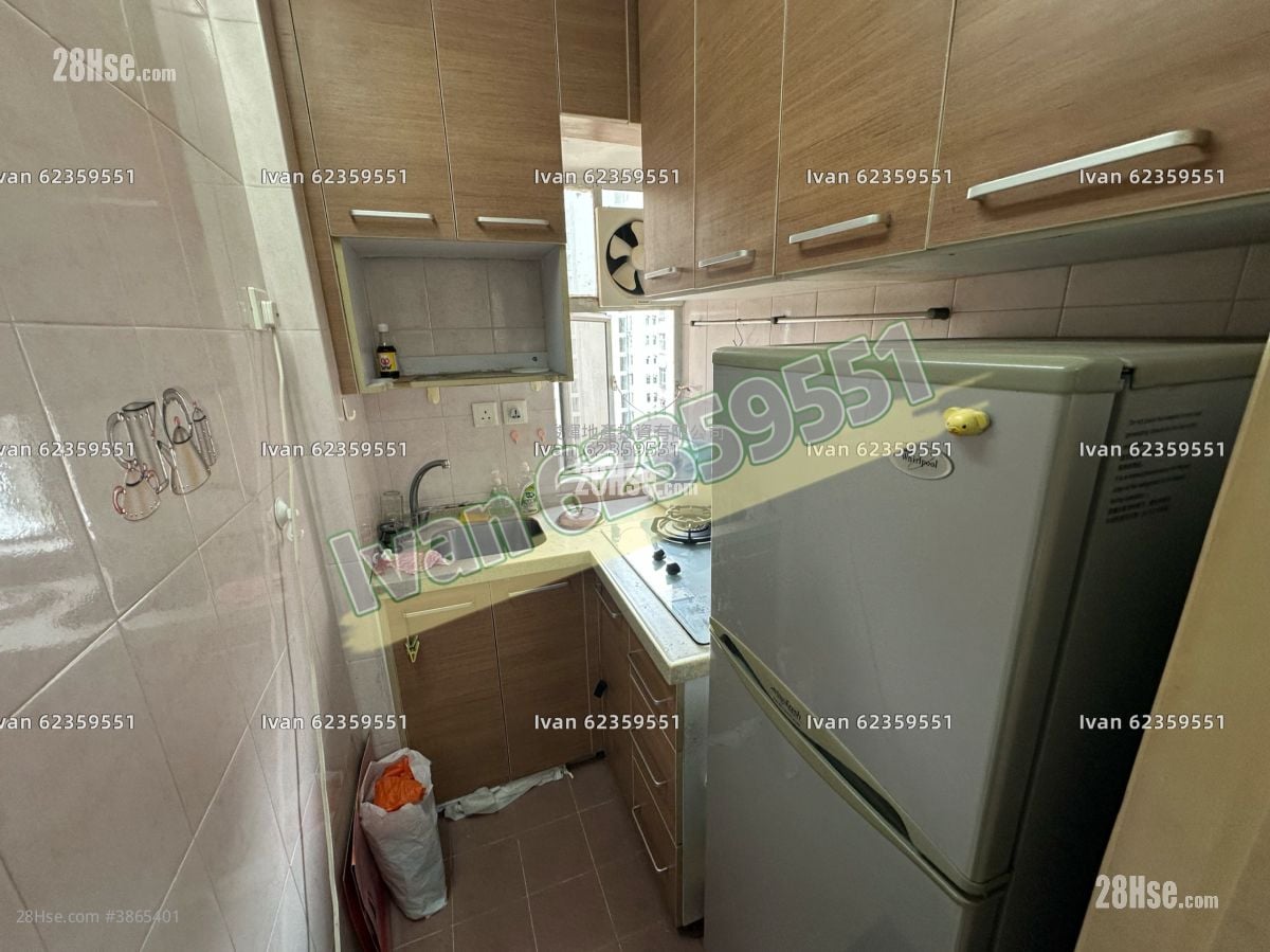 Po Hang Building Sell 2 Bedrooms , 1 Bathroom