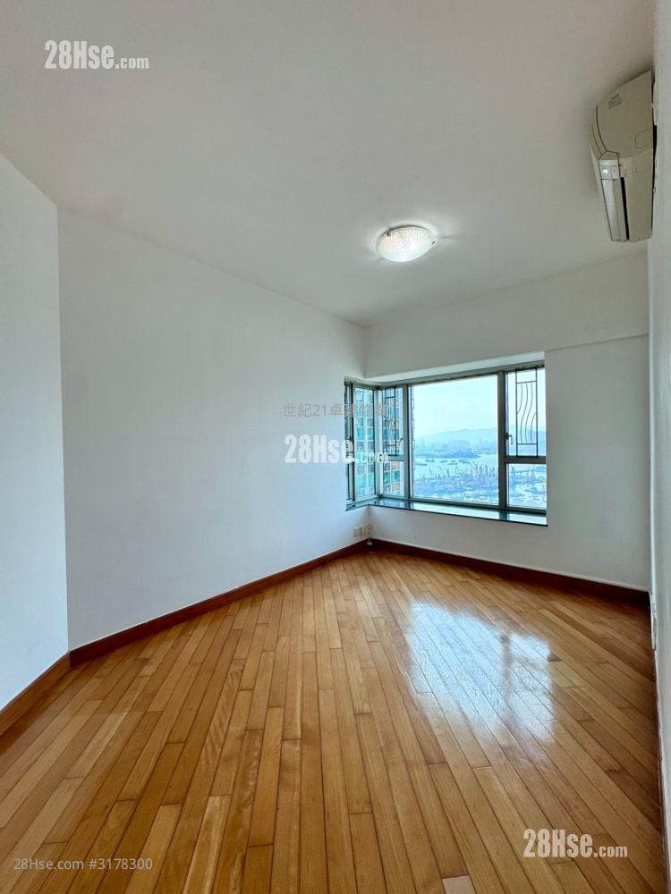 Sorrento Rental 3 Bedrooms , 2 Bathrooms 971 ft²