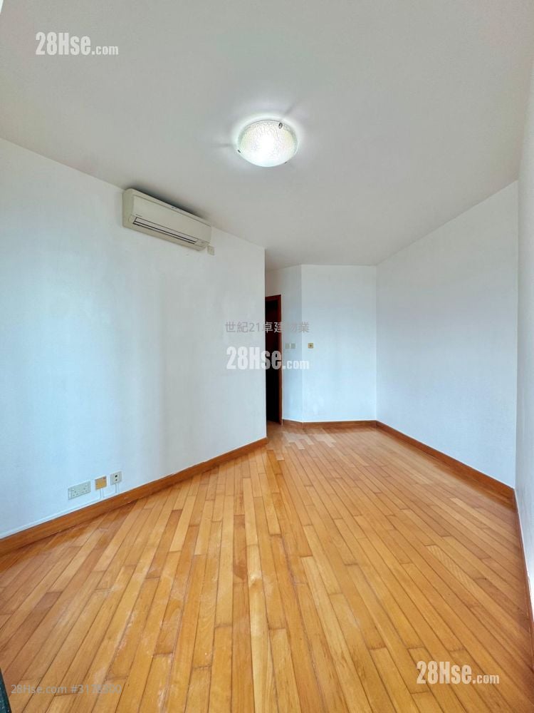 Sorrento Rental 3 Bedrooms , 2 Bathrooms 971 ft²