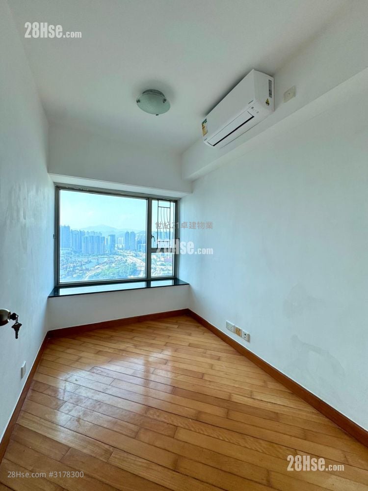 Sorrento Rental 3 Bedrooms , 2 Bathrooms 971 ft²