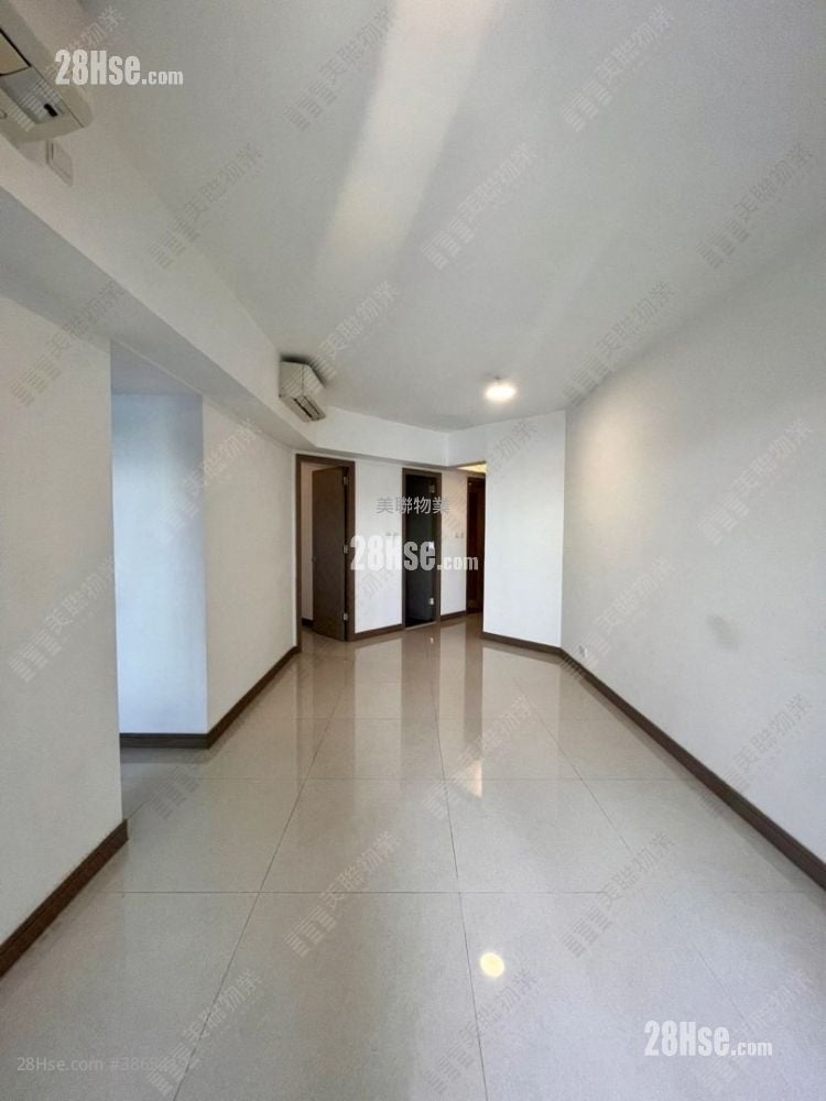 Ocean Pride Sell 3 Bedrooms , 2 Bathrooms 791 ft²