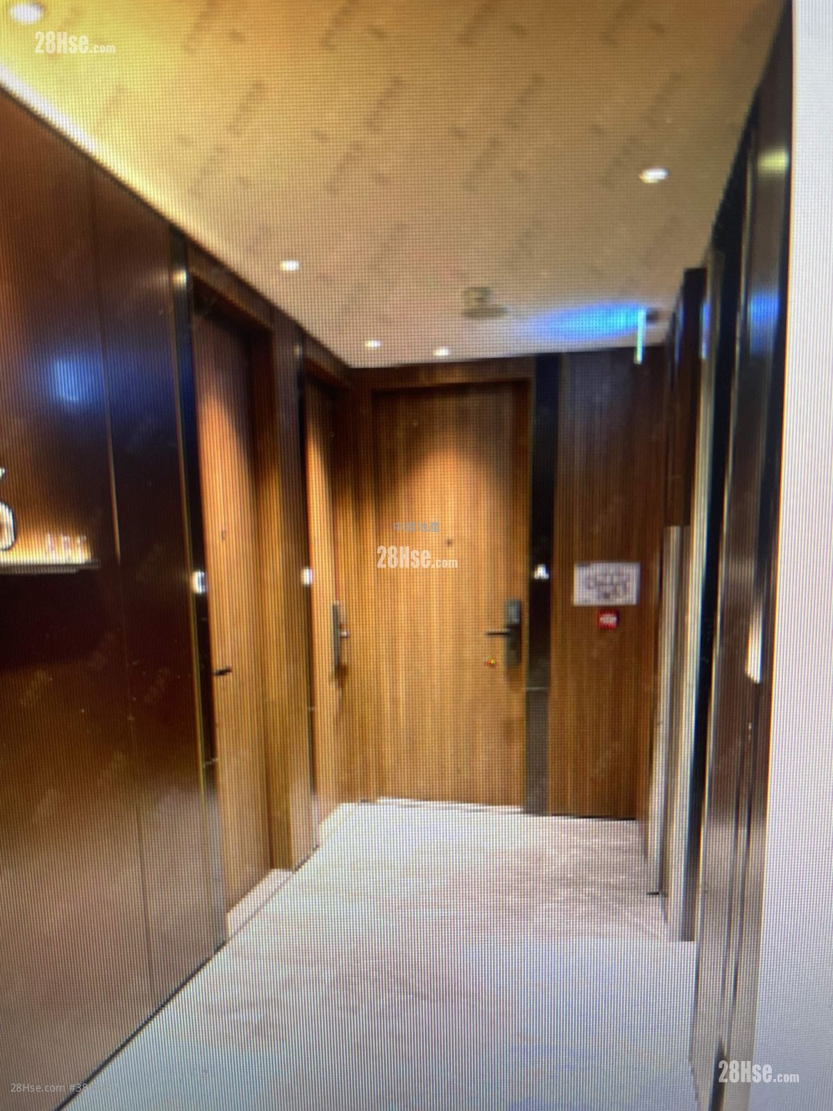 Finnie Sell 1 Bedroom 245 ft²