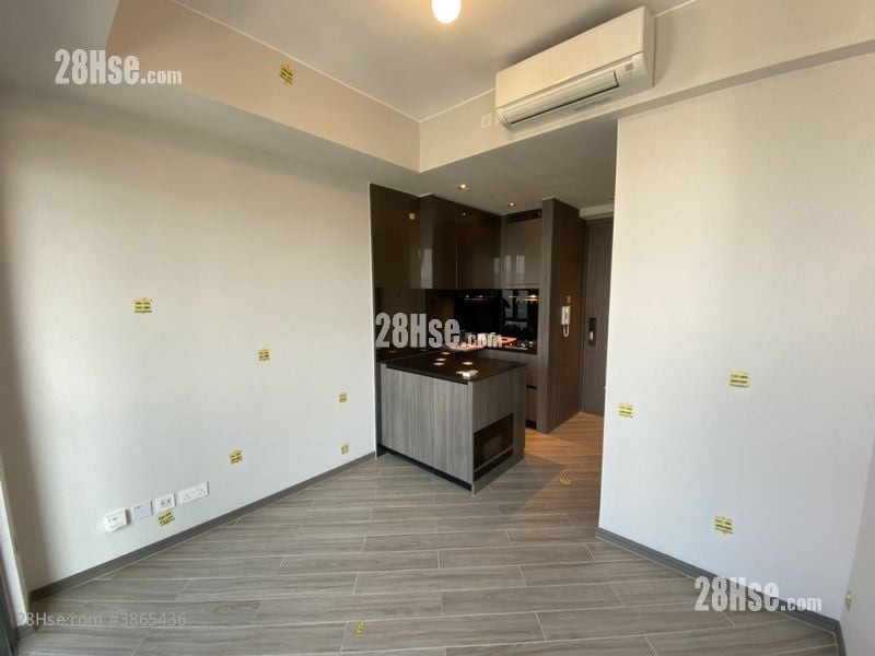 Sereno Verde Rental Studio 195 ft²