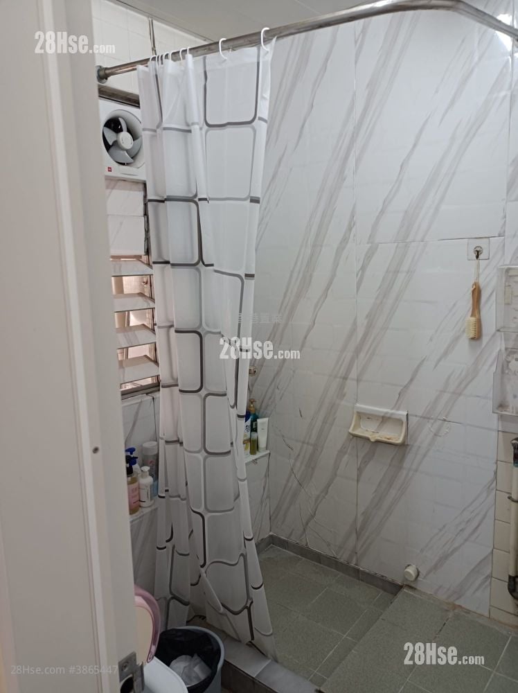 Tin Ma Court Rental 2 Bedrooms , 1 Bathroom 338 ft²