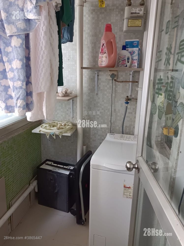 Tin Ma Court Rental 2 Bedrooms , 1 Bathroom 338 ft²