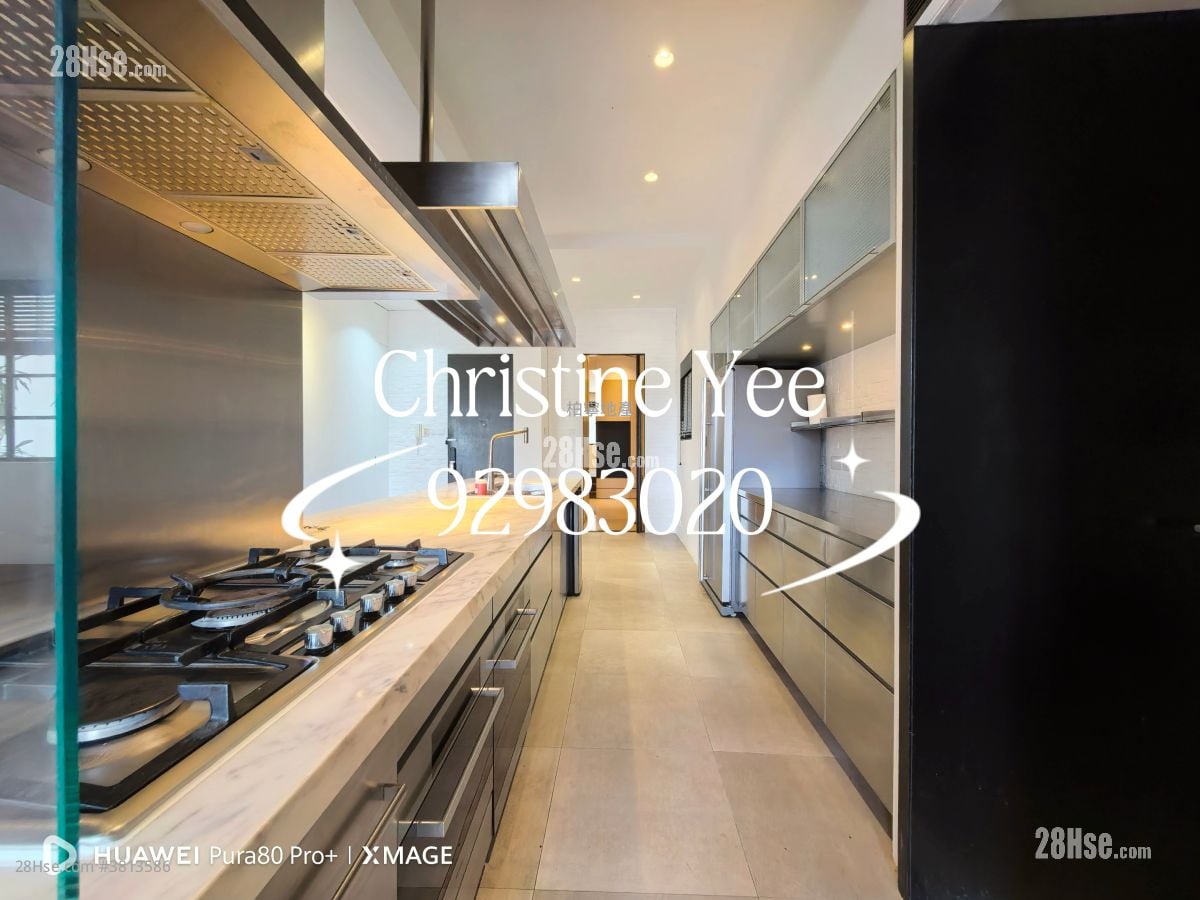 Sanitarian Appartments Rental 2 Bedrooms , 2 Bathrooms 1,642 ft²