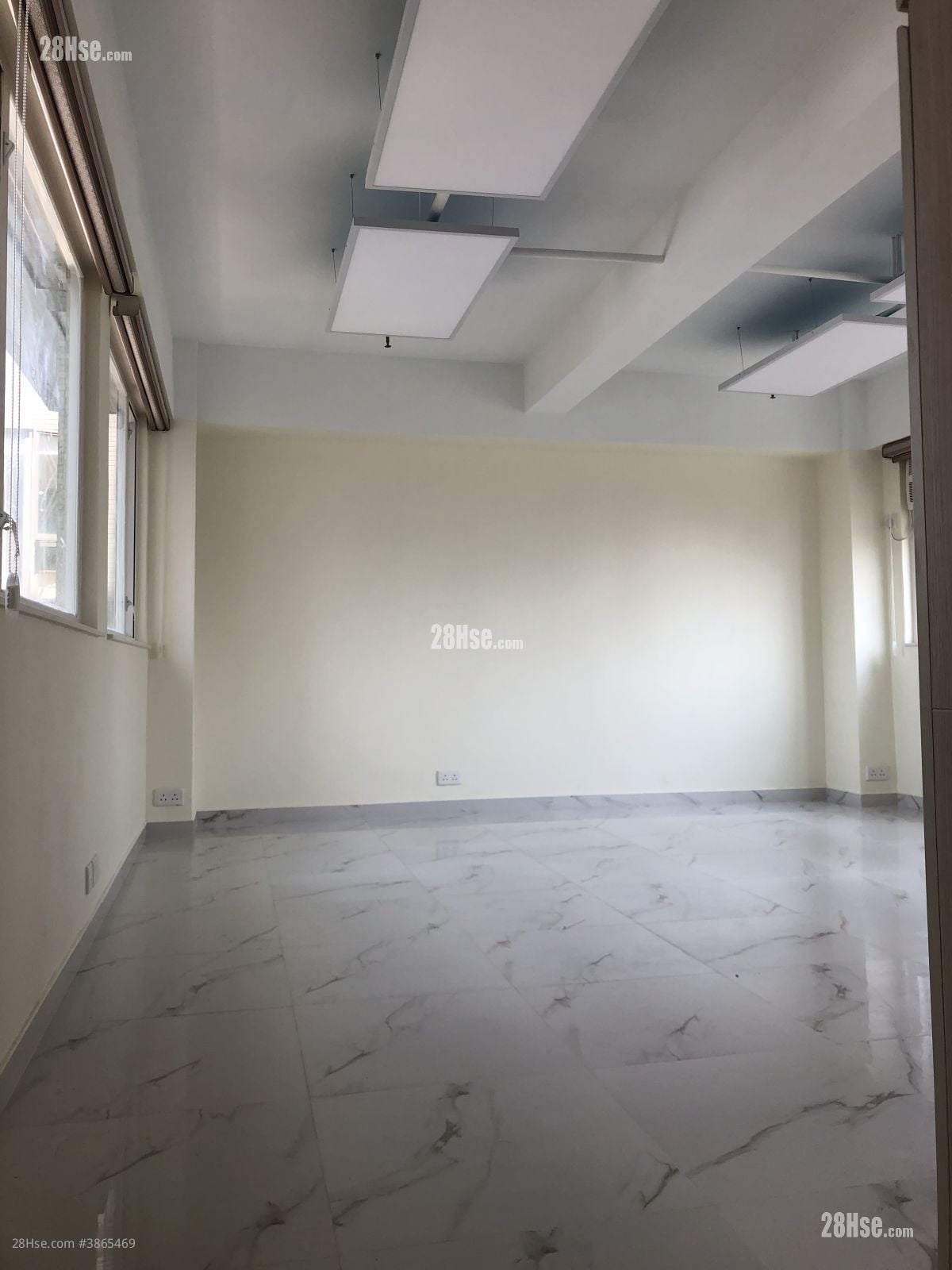 Kwong Fat Commercial Building Rental 1 Toilet
