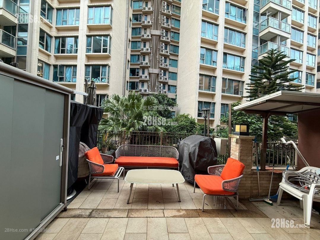 Mayfair By The Sea Rental 2 Bedrooms , 1 Bathroom 570 ft²