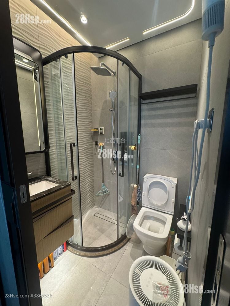 Two Artlane Rental 1 Bedroom , 1 Bathroom 231 ft²