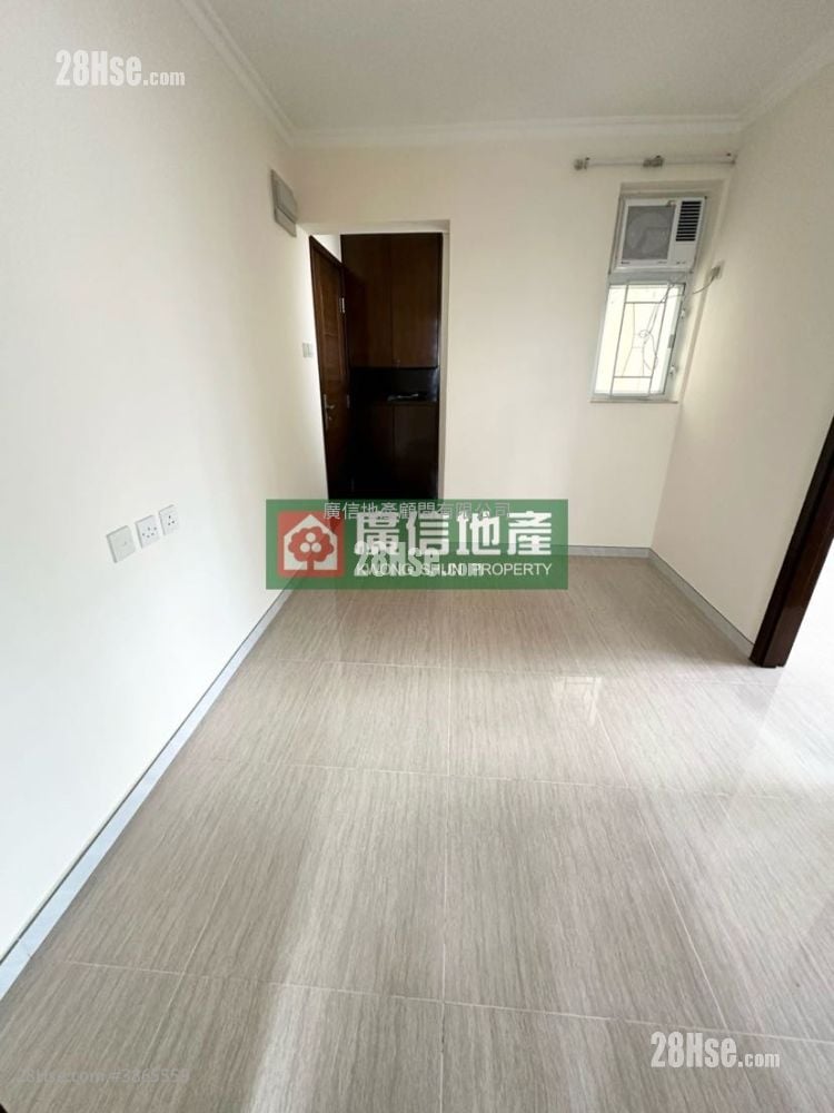 Shun Hing Building Sell 2 Bedrooms , 1 Bathroom 312 ft²